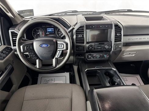 Used 2019 Ford F250 XLT w/ XLT Premium Package image 22