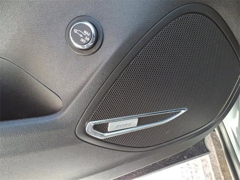 Used 2023 Buick Envision Avenir image 17