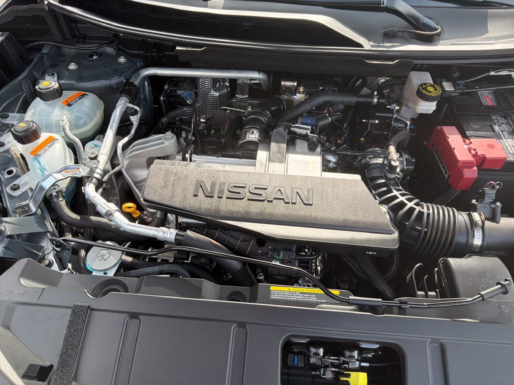 Used 2026 Nissan Rogue Dark Armor FWD image 23