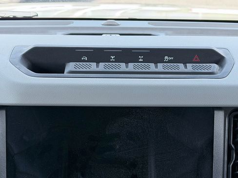 Used 2022 Ford Bronco Badlands w/ Sasquatch Package AWD/4WD image 17