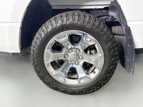 Used 2019 RAM 1500 Big Horn image 37