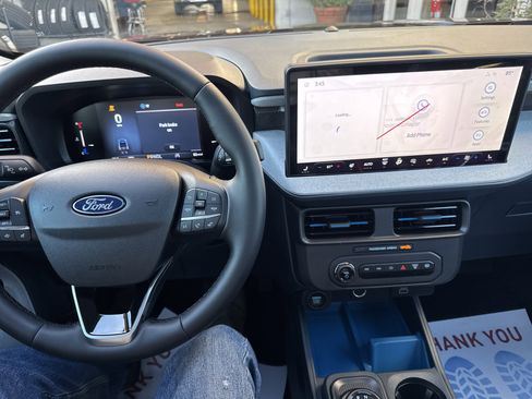 New 2026 Ford Maverick XLT w/ XLT Luxury Package image 32