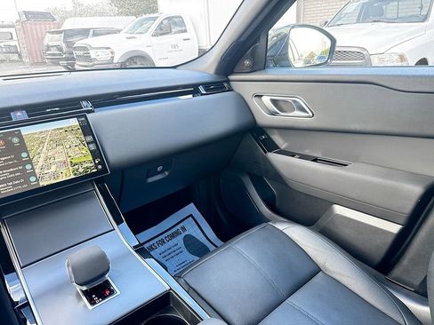 Used 2025 Land Rover Range Rover Velar Dynamic SE AWD/4WD image 26