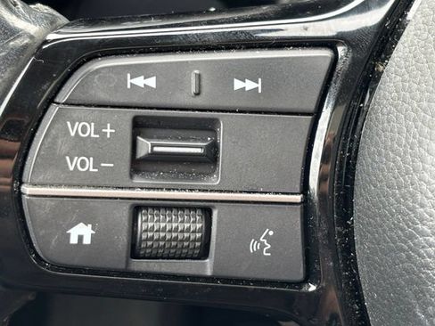 Used 2024 Honda HR-V EX-L image 10
