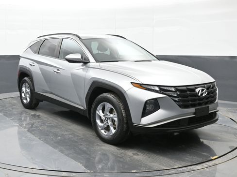 Certified 2023 Hyundai Tucson SEL image 2