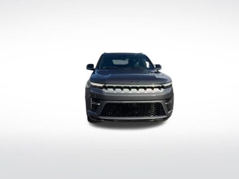 New 2026 Jeep Grand Wagoneer L 4WD w/ Premium Group I image 42