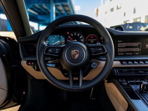 Used 2024 Porsche 911 Targa 4S image 6