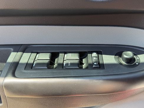 Used 2008 Dodge Magnum R/T w/ Protection Group RWD image 14