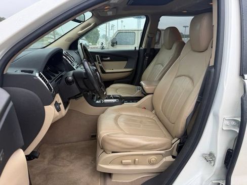 Used 2011 GMC Acadia Denali FWD image 21
