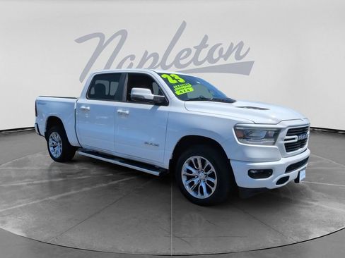 Used 2023 RAM 1500 Laramie AWD/4WD image 3