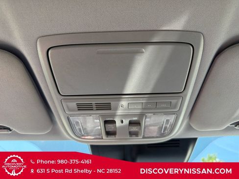 Used 2021 Honda CR-V Touring image 27
