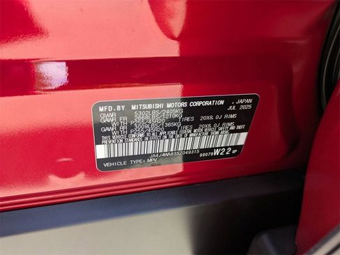 New 2025 Mitsubishi Outlander SEL image 34