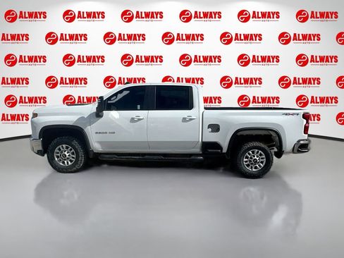 Used 2020 Chevrolet Silverado 2500 LT image 10