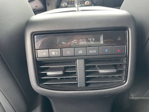 Used 2023 MAZDA CX-9 Touring Plus AWD/4WD image 29