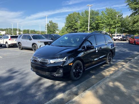 New 2026 Honda Odyssey Sport-L image 5
