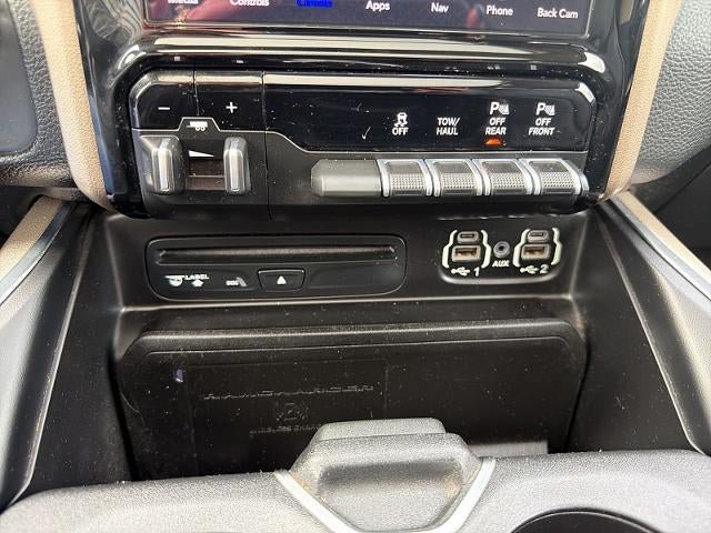 Used 2019 RAM 1500 Laramie AWD/4WD image 31