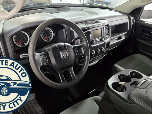 Used 2018 RAM 2500 Tradesman w/ Snow Chief Group image 9