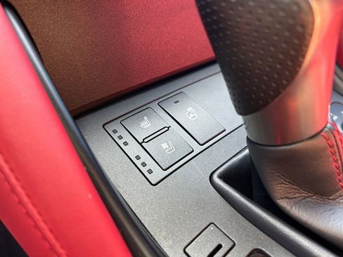 Used 2022 Lexus IS 350 F Sport w/ Navigation Package AWD/4WD image 32