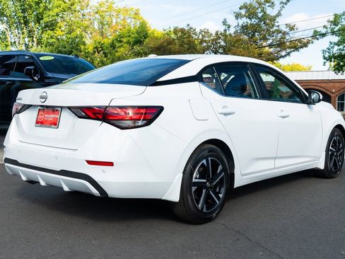 New 2025 Nissan Sentra SV w/ Trunk Package image 6
