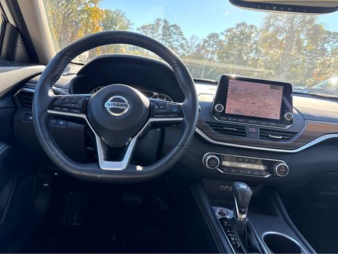 Used 2019 Nissan Altima 2.5 SL image 4