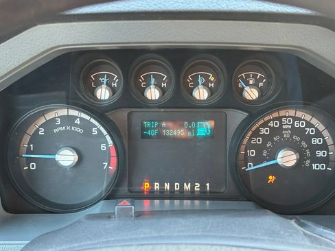 Used 2012 Ford F250 XL w/ PWR Equipment Group AWD/4WD image 5