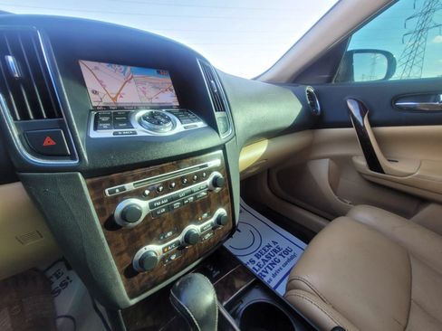 Used 2011 Nissan Maxima 3.5 SV w/ Premium Pkg FWD image 17