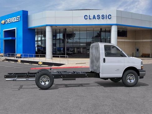 New 2025 Chevrolet Express 3500 w/ Power Convenience Package RWD image 5