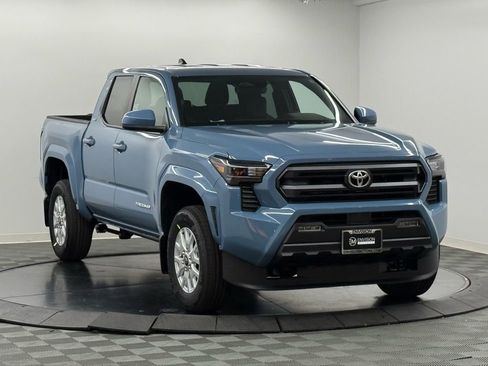 New 2026 Toyota Tacoma SR5 image 5