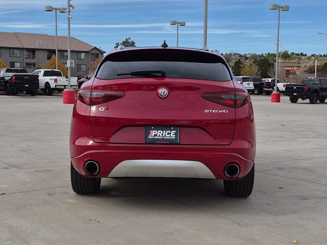 Used 2020 Alfa Romeo Stelvio Ti w/ Active Blind Spot Package AWD/4WD image 7