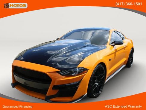Used 2019 Ford Mustang GT w/ Equipment Group 301A RWD image 1