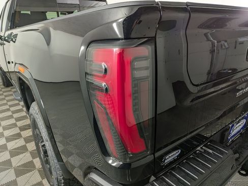 New 2026 GMC Sierra 3500 AT4 w/ AT4 Premium Plus Package image 11