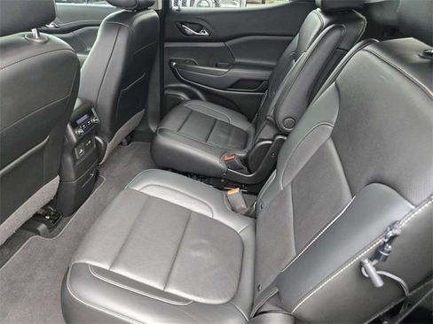 Used 2020 GMC Acadia SLT image 14