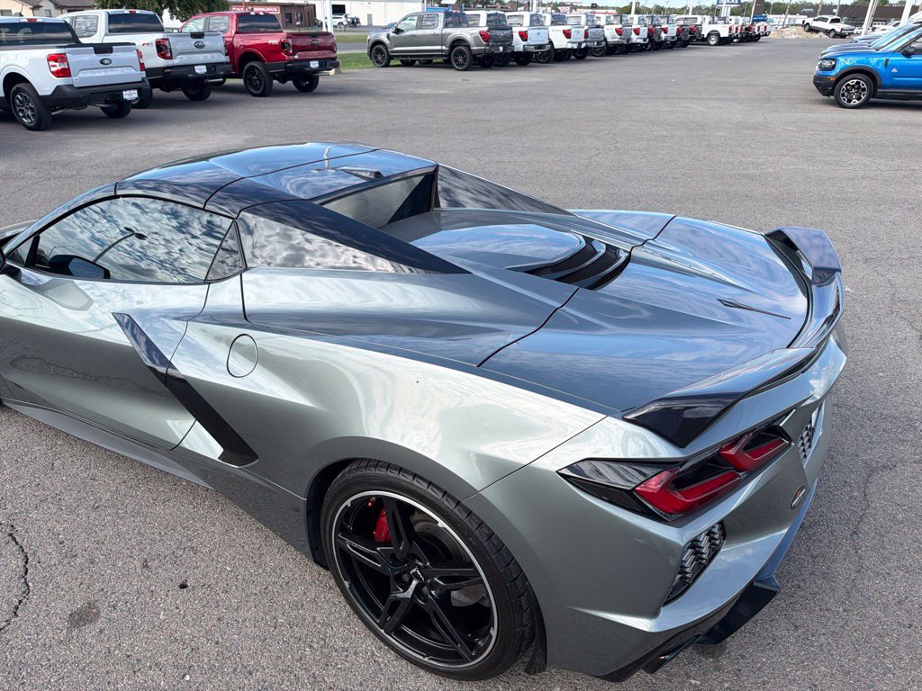 Used 2023 Chevrolet Corvette Stingray Preferred Conv w/ Z51 Performance Package RWD image 20