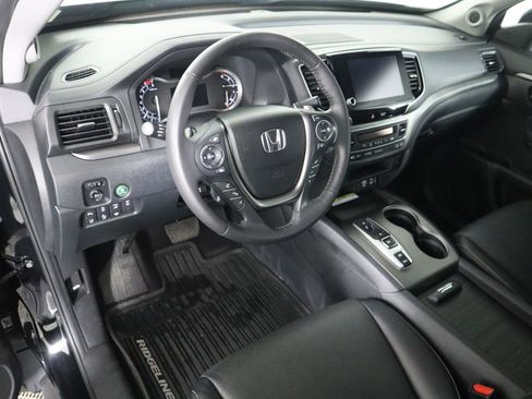 Used 2023 Honda Ridgeline RTL-E image 9