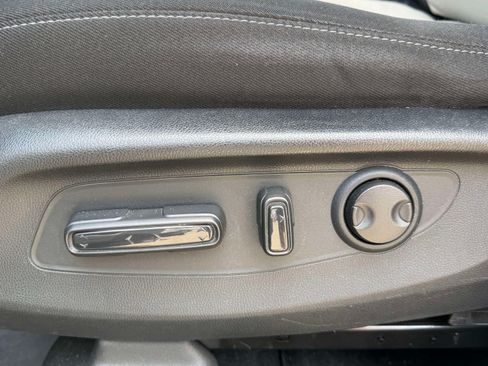 Certified 2023 Honda CR-V EX image 18