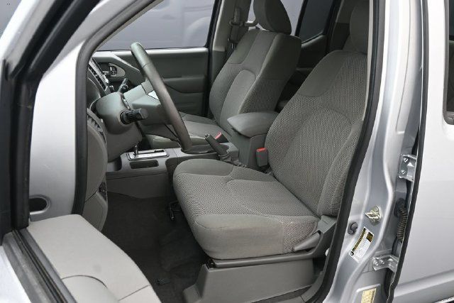 Used 2019 Nissan Frontier SV w/ Value Truck Package RWD image 10