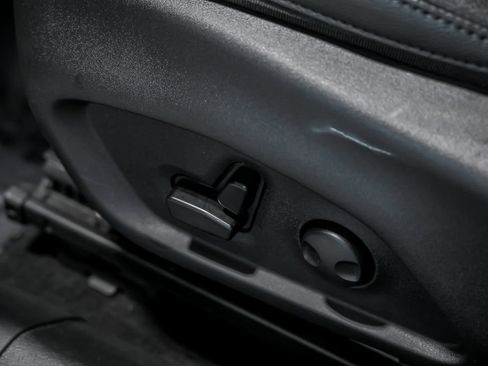 Used 2024 Jeep Compass Limited AWD/4WD image 15