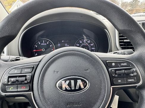 Used 2019 Kia Sportage LX w/ LX Popular Package image 8