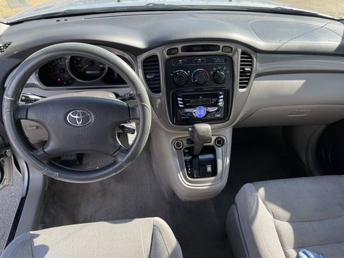 Used 2001 Toyota Highlander 2WD V6 image 15
