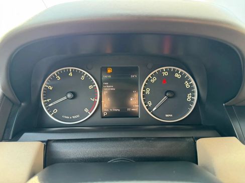 Used 2013 Land Rover Range Rover Sport HSE AWD/4WD image 13