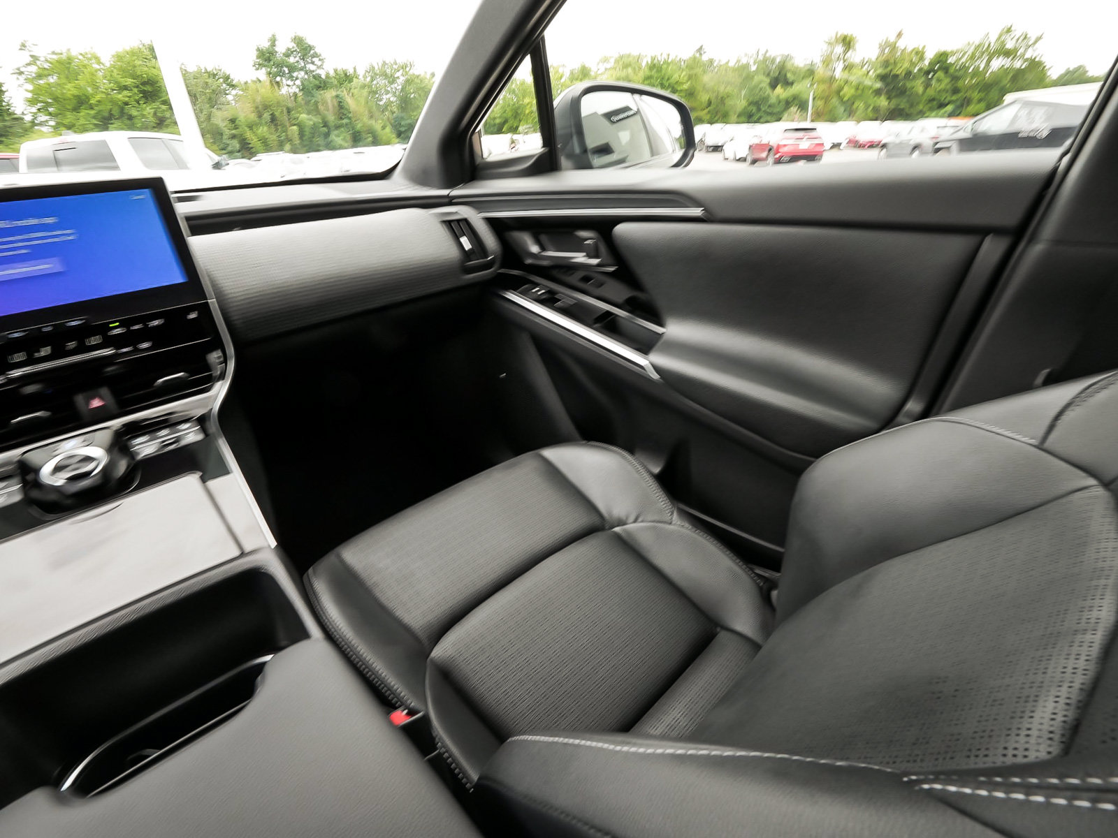Used 2023 Subaru Solterra AWD image 48