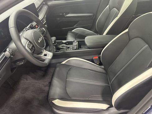 New 2025 Kia K5 GT-Line w/ GT-Line Premium Package image 9