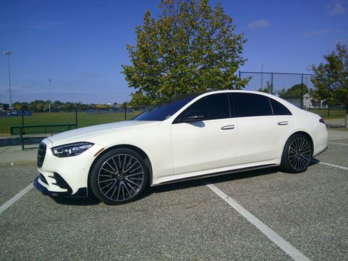 Used 2021 Mercedes-Benz S 580 4MATIC Sedan image 30