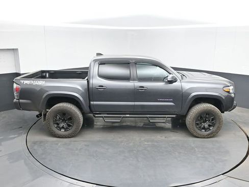 Used 2022 Toyota Tacoma TRD Sport w/ Technology Package AWD/4WD image 25