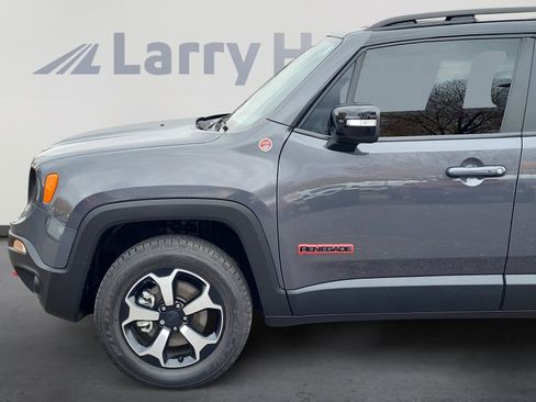 Used 2022 Jeep Renegade Trailhawk w/ Sun/Sound Group image 2