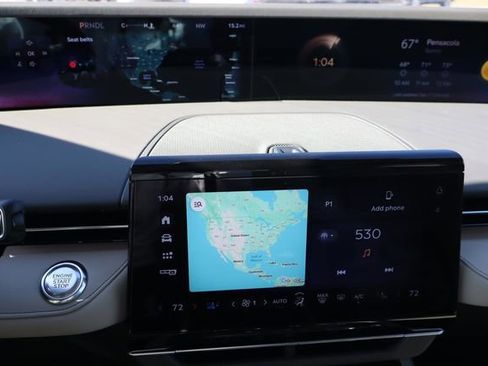 New 2025 Lincoln Nautilus Reserve image 9