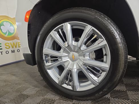 Used 2023 Chevrolet Tahoe High Country AWD/4WD image 36