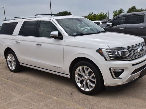 Used 2018 Ford Expedition Max Platinum AWD/4WD image 4