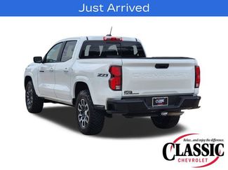 Used 2024 Chevrolet Colorado Z71 w/ Z71 Convenience Package 2 AWD/4WD video 4