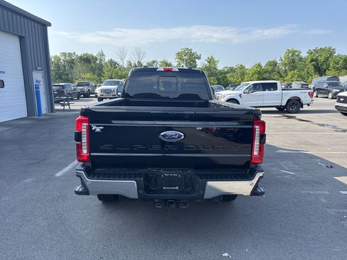 Used 2024 Ford F350 Lariat w/ Camper Package image 4